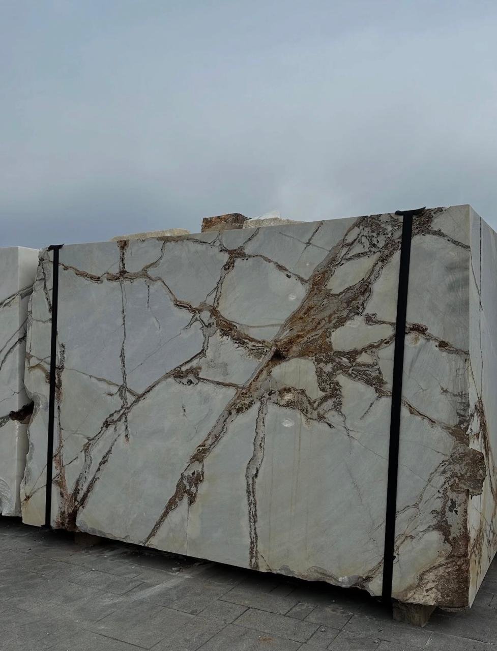 WhatsApp Image 2025-10-26 at 4.47.01 PM (11)